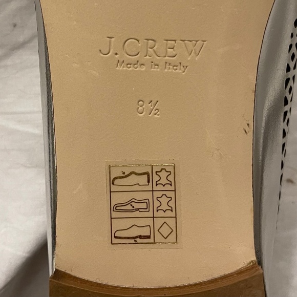 J. CREW Silver Metallic Flats - Picture 4 of 7